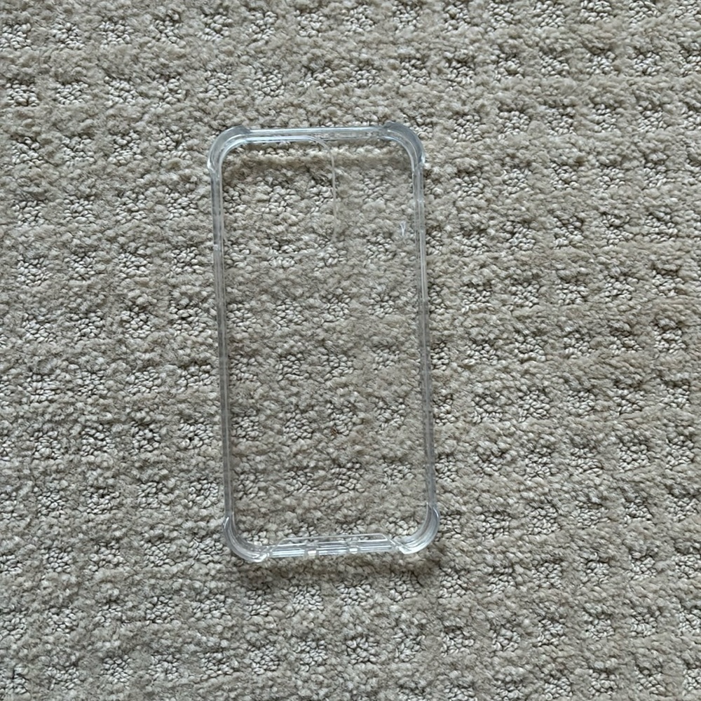 Clear iPhone 15 plus case